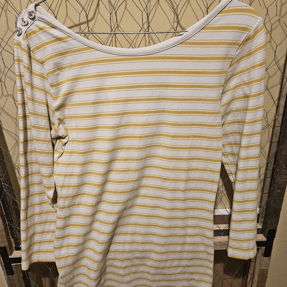 Not For Sale Cabi triped Yellow and White Women's Top - Picture 1 of 4